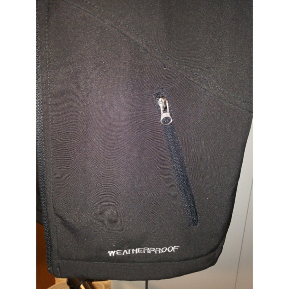 Black weatherproof jacket - Picture 2 of 6